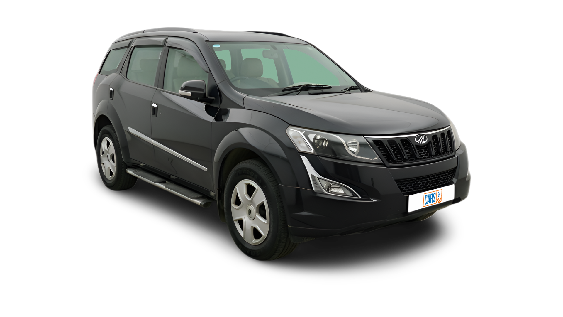 Mahindra XUV500-img